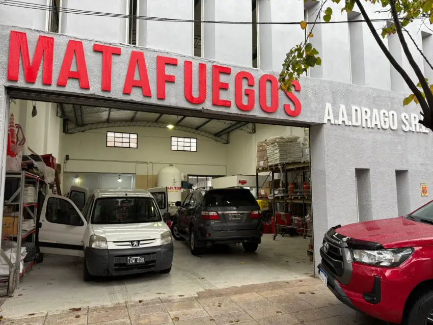 Equipo y planta AA Drago SRL
